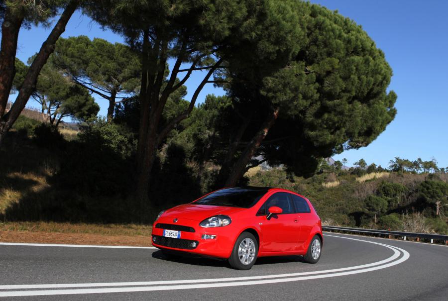  Fiat Punto 2012 года  (фото 20 из 44)